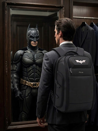 The Dark Knight (Integrated Bat Light)