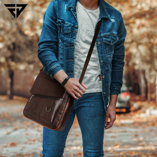 Leatherette Crossbody Sling Bag (Brown)