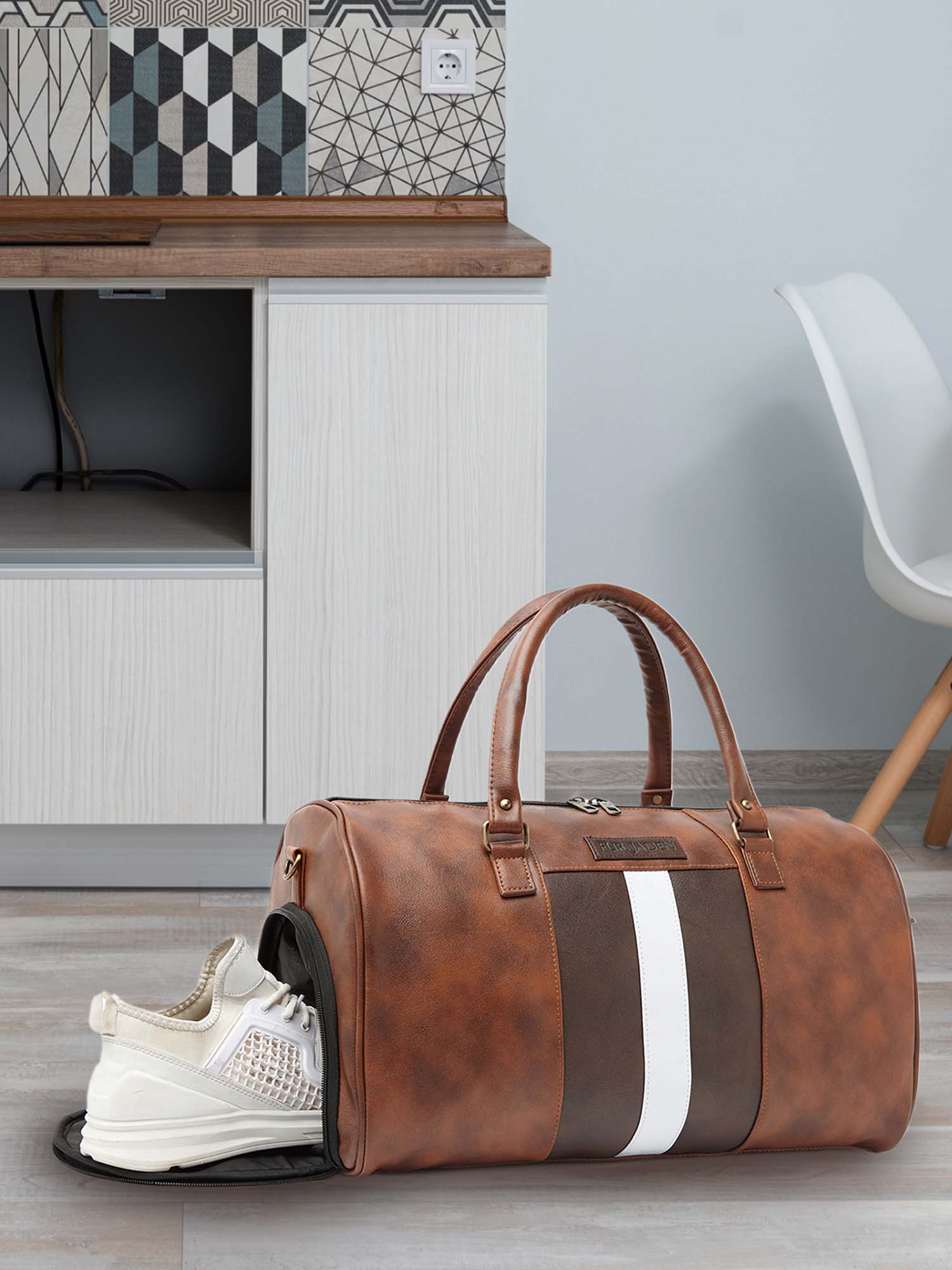 Weekender Bags Gym Bag Laptop Pocket Tan Weekender Faux Leather